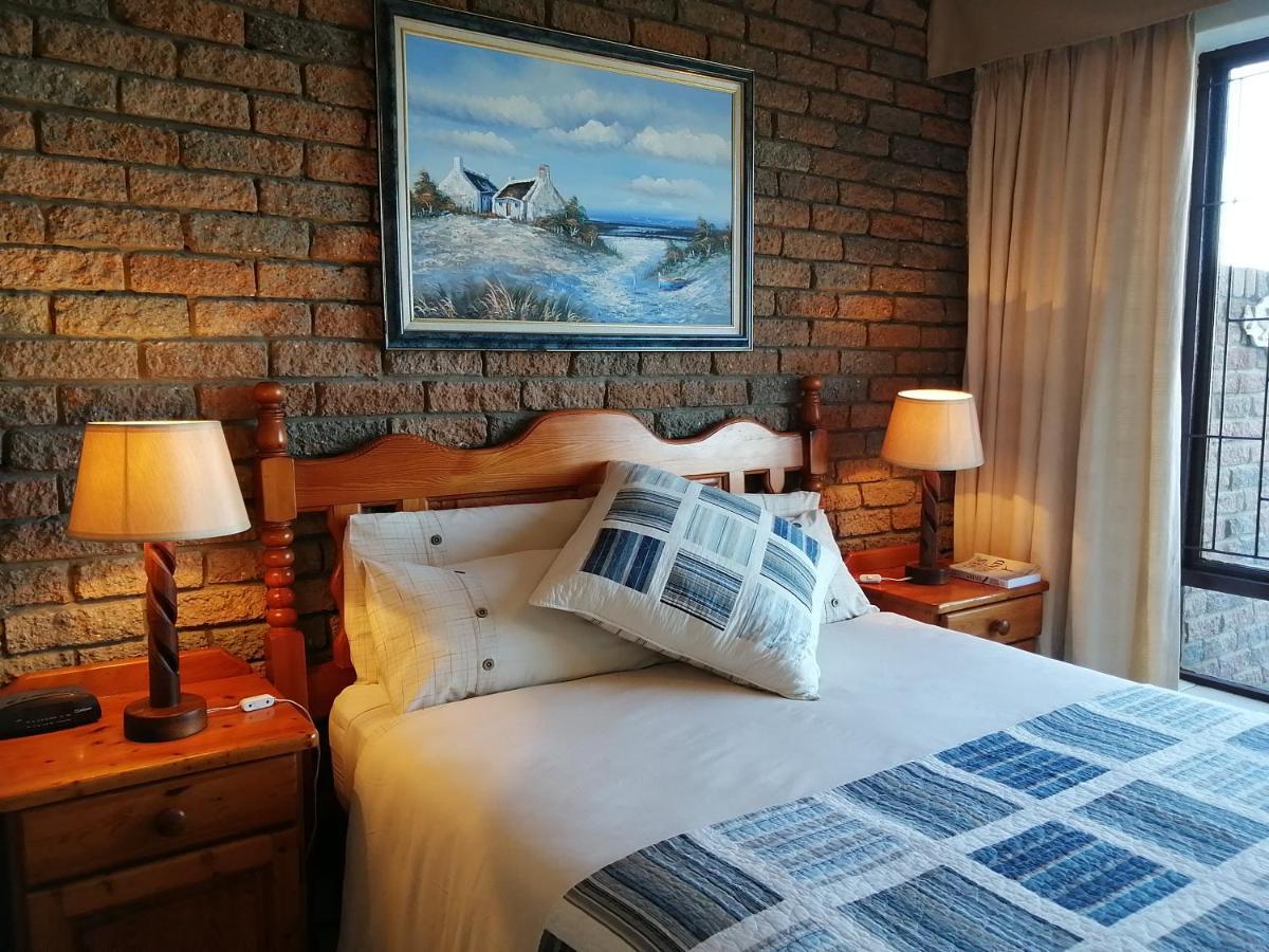 Amzee Bokmakierie Guest House Dana Bay Camera foto