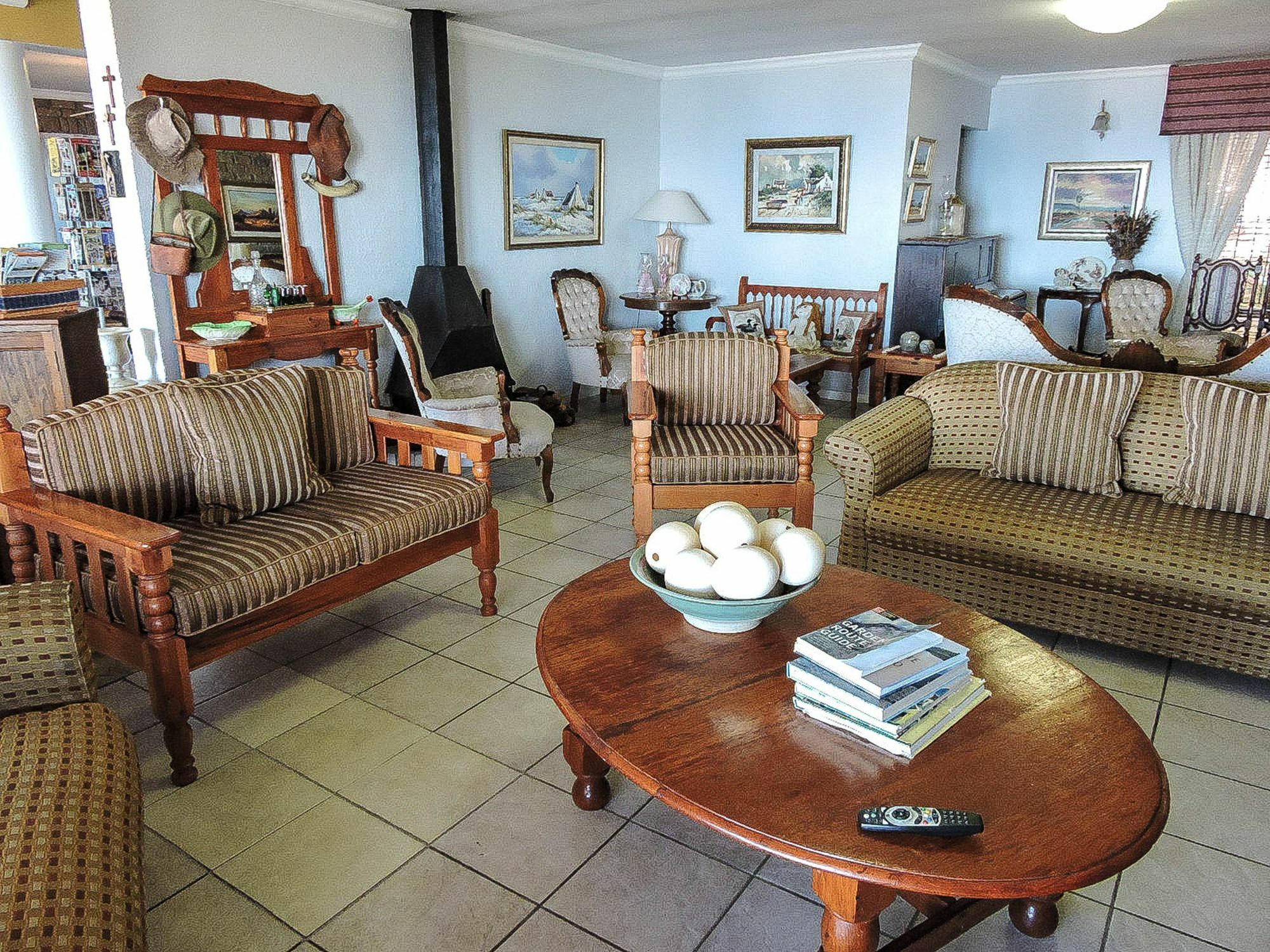 Amzee Bokmakierie Guest House Dana Bay Esterno foto